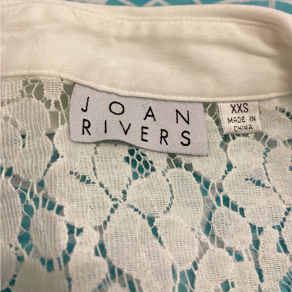 💛TODAY***$21***Joan Rivers winter white polished cotton, denim-look jacket. - Picture 3 of 4